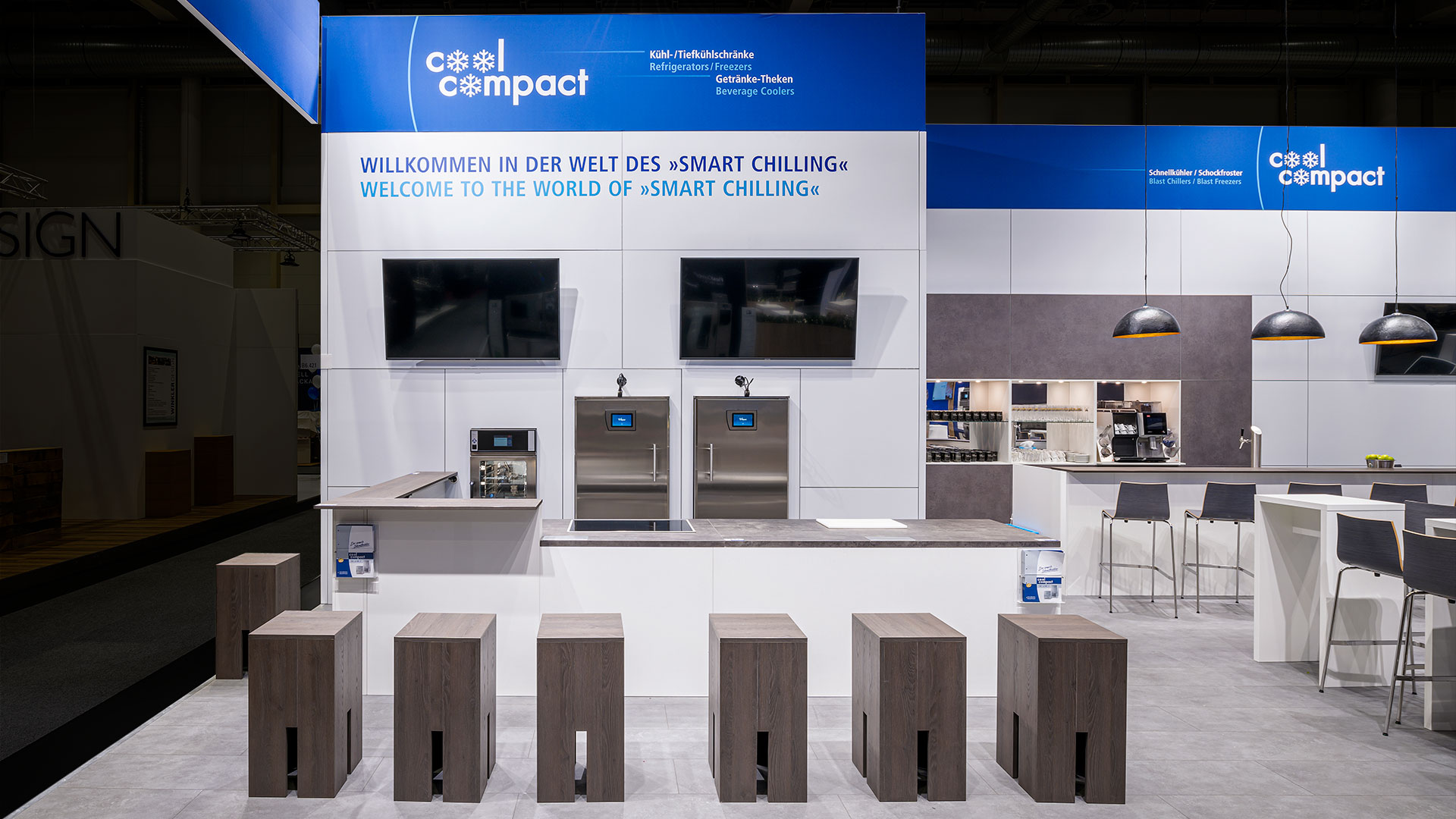artistic advertising worlds trade show design references Cool Compact