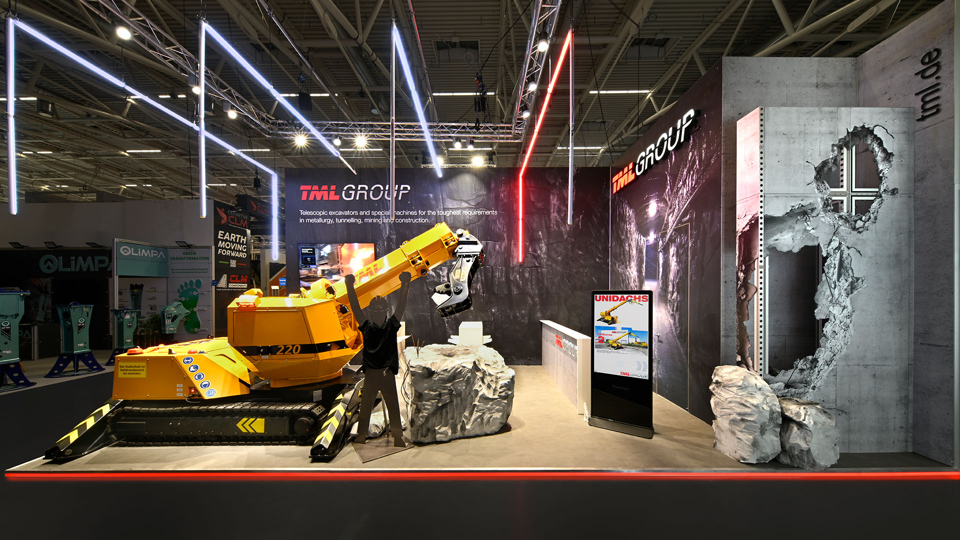 artistic Trade Show Booth Design: TML Case Study
