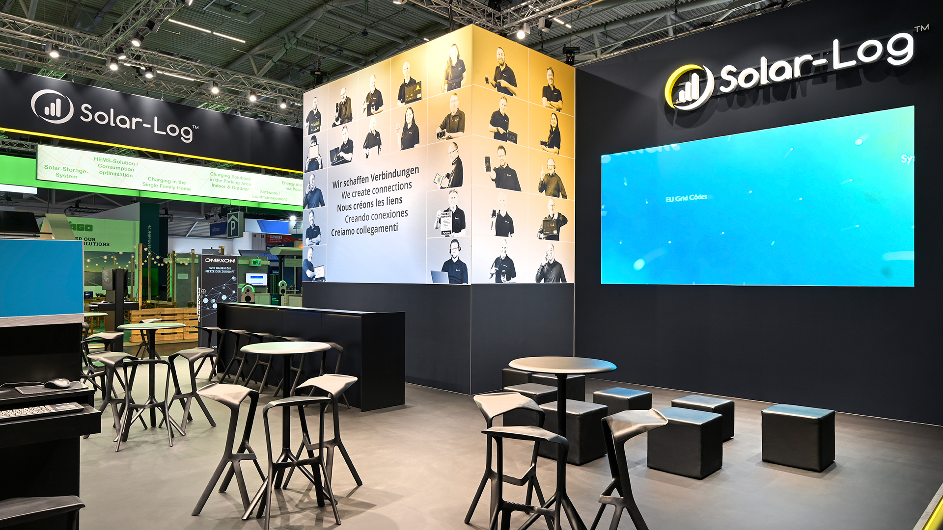 artistic Trade Show Design References: Solar-Log